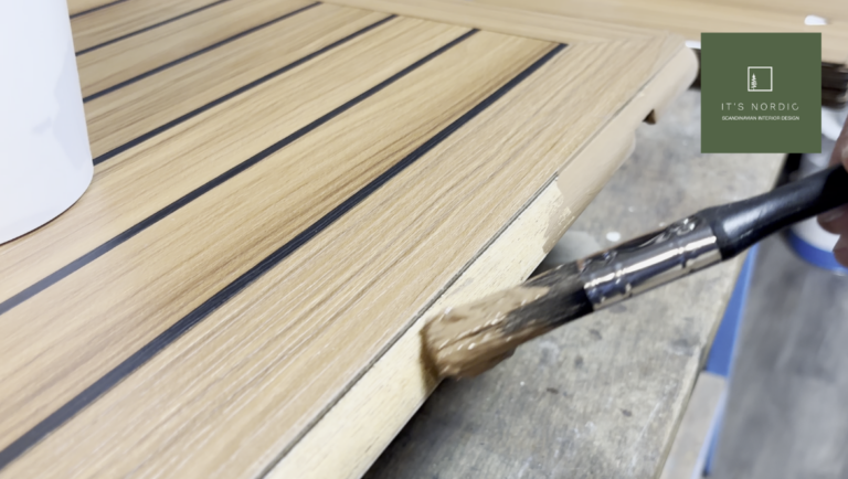 verven maritiem teak